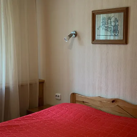 Pansionaat Valentina بيت ريفي 2*